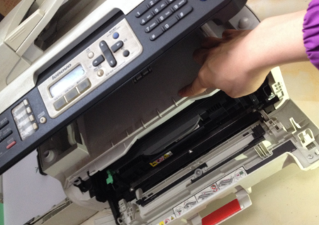 理光復印機售后電話_深圳服務熱線0755-86170297 理光復印機售后電話_深圳服務熱線0755-86170297